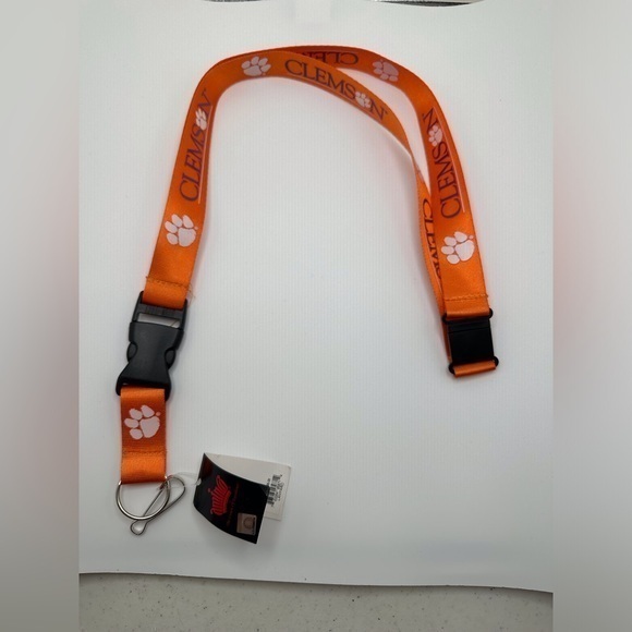 NWT Clemson Tigers unisex-adult Team Lanyard - Picture 1 of 1